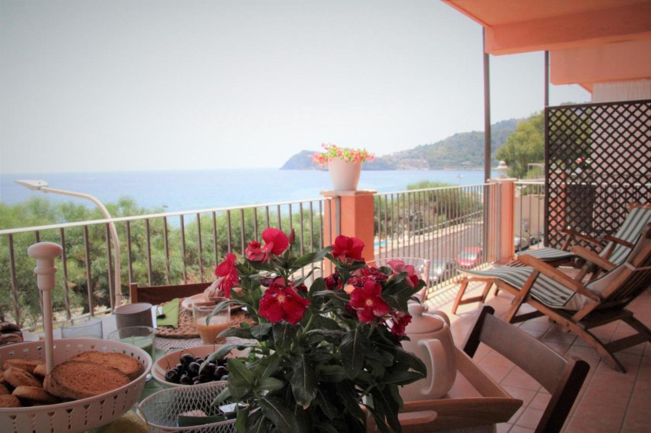 Poseidone Sea Apartment Taormina 马萨奥 外观 照片