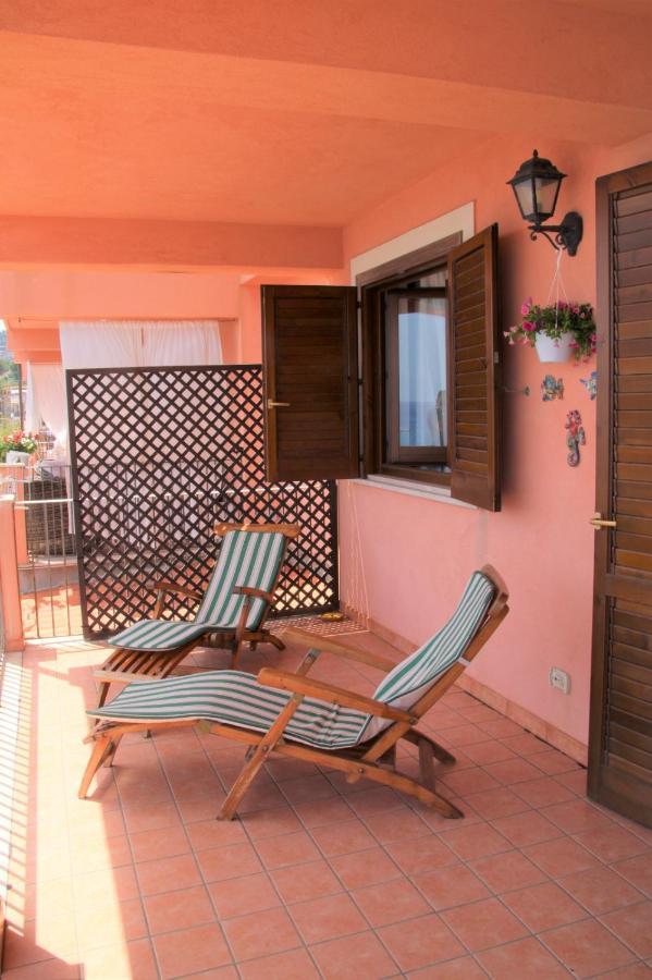 Poseidone Sea Apartment Taormina 马萨奥 外观 照片