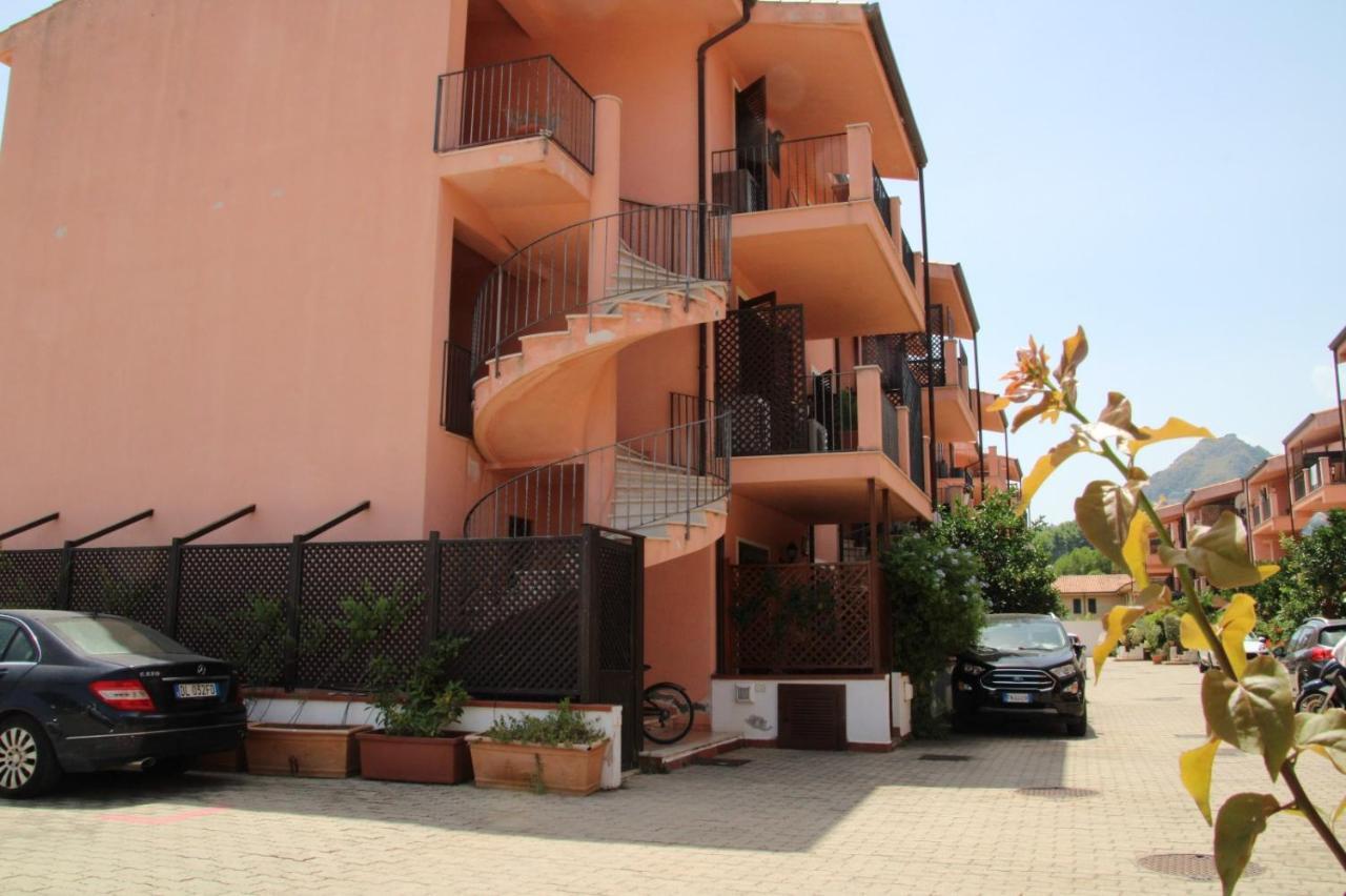 Poseidone Sea Apartment Taormina 马萨奥 外观 照片