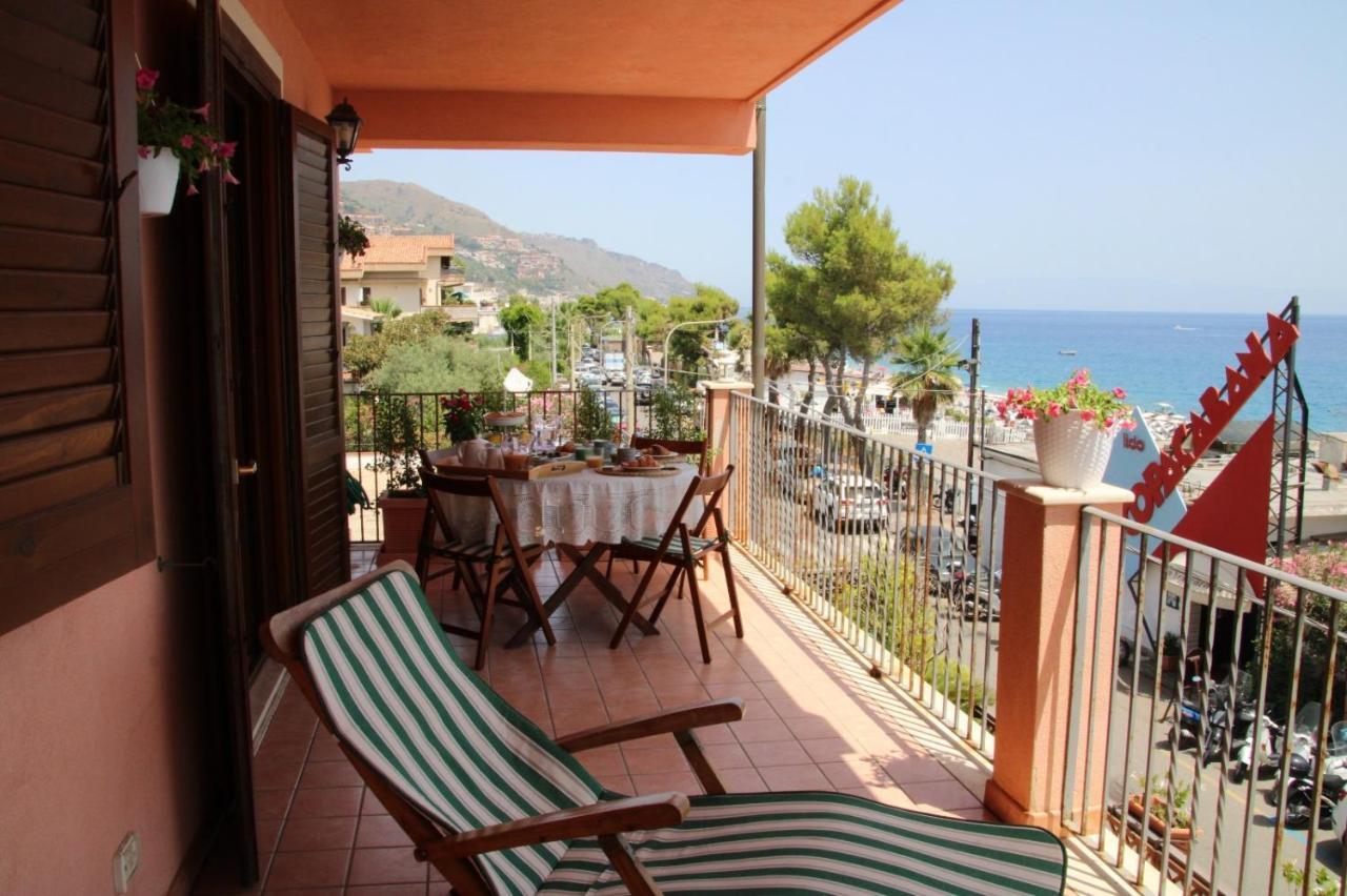 Poseidone Sea Apartment Taormina 马萨奥 外观 照片