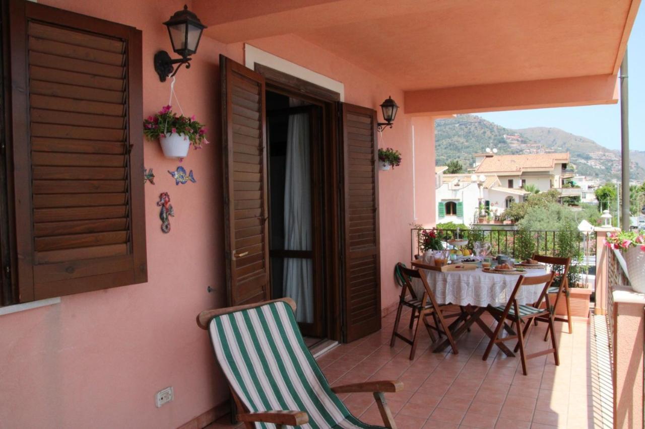 Poseidone Sea Apartment Taormina 马萨奥 外观 照片
