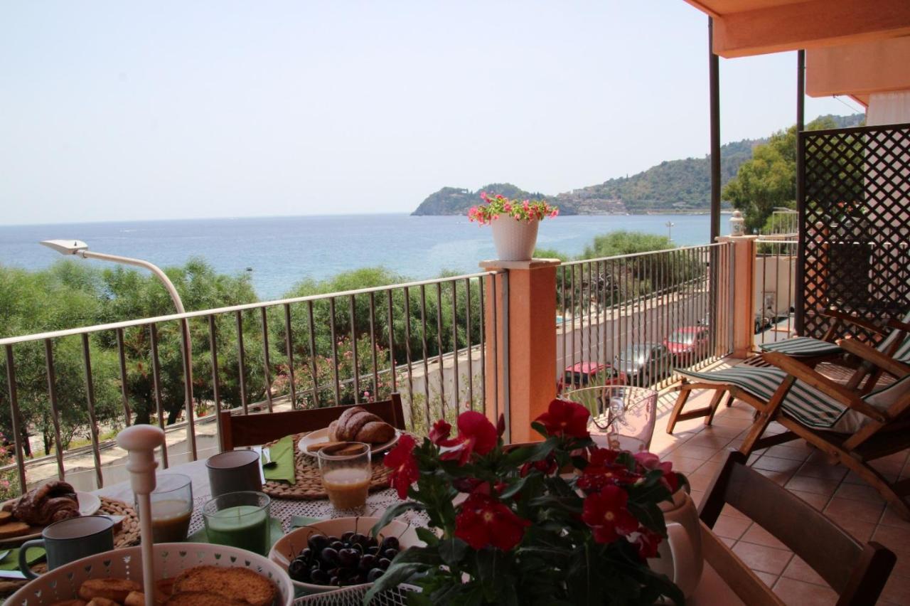 Poseidone Sea Apartment Taormina 马萨奥 外观 照片
