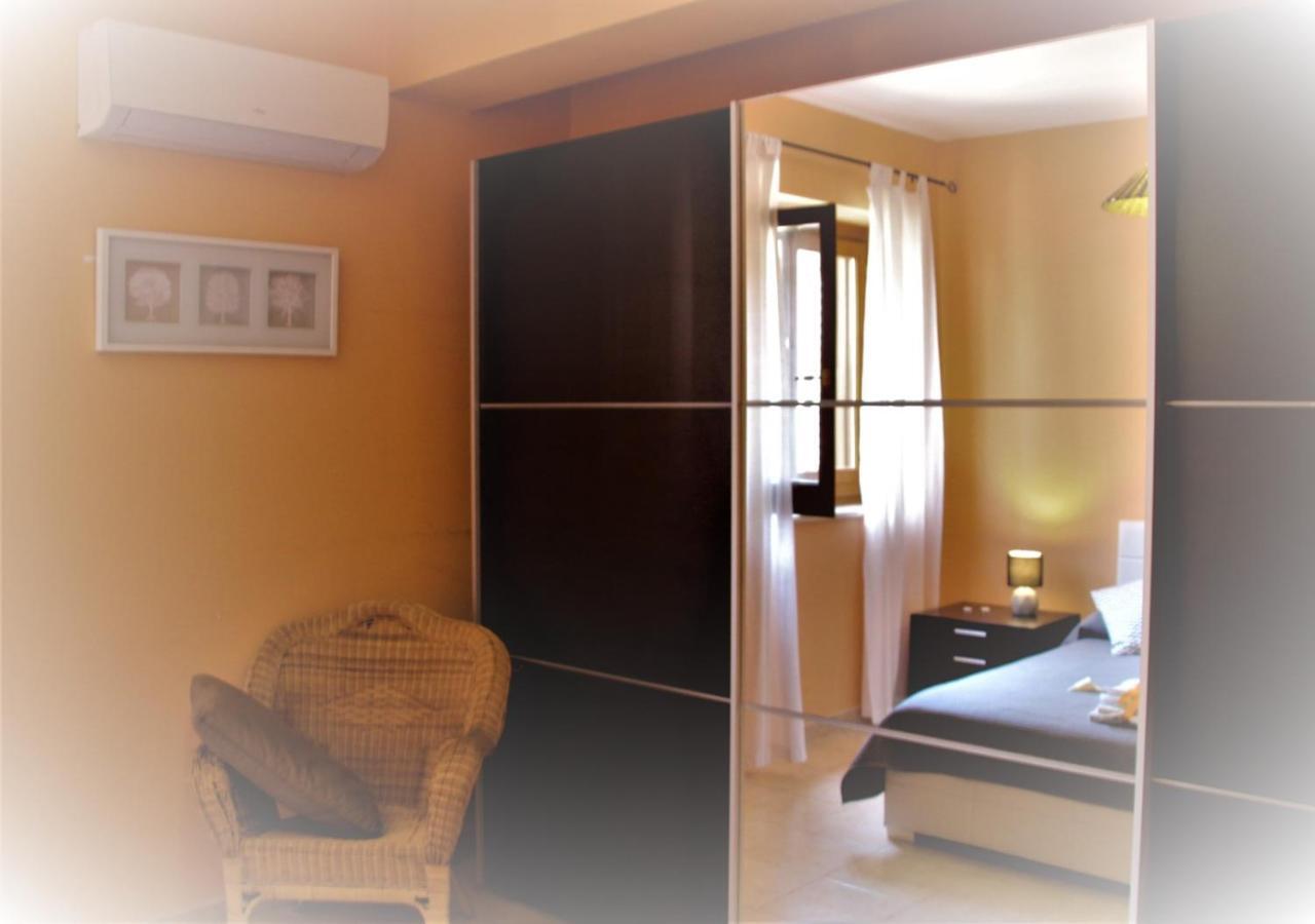 Poseidone Sea Apartment Taormina 马萨奥 外观 照片