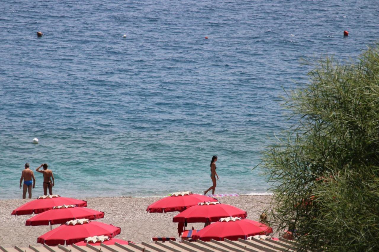 Poseidone Sea Apartment Taormina 马萨奥 外观 照片