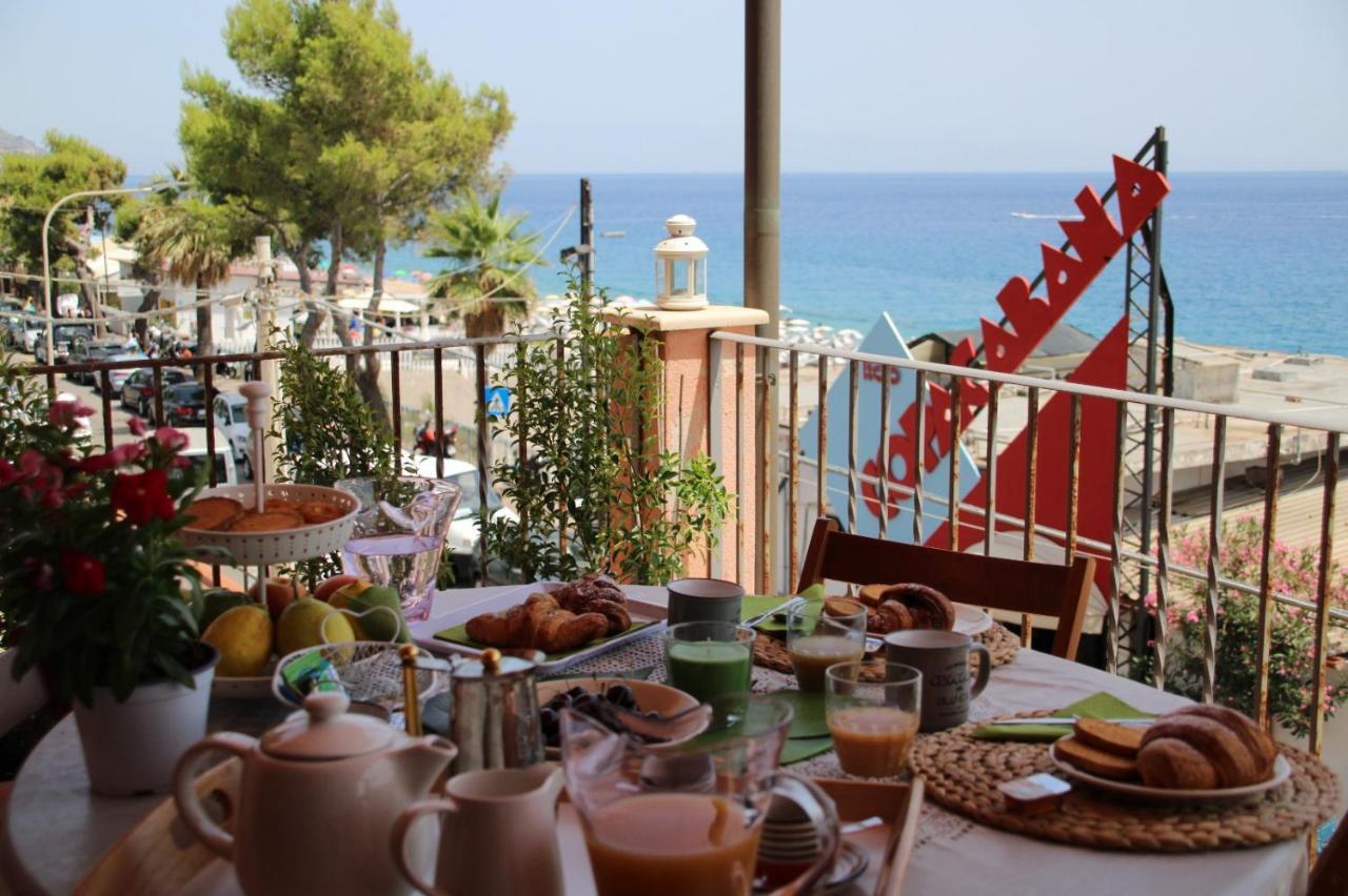 Poseidone Sea Apartment Taormina 马萨奥 外观 照片